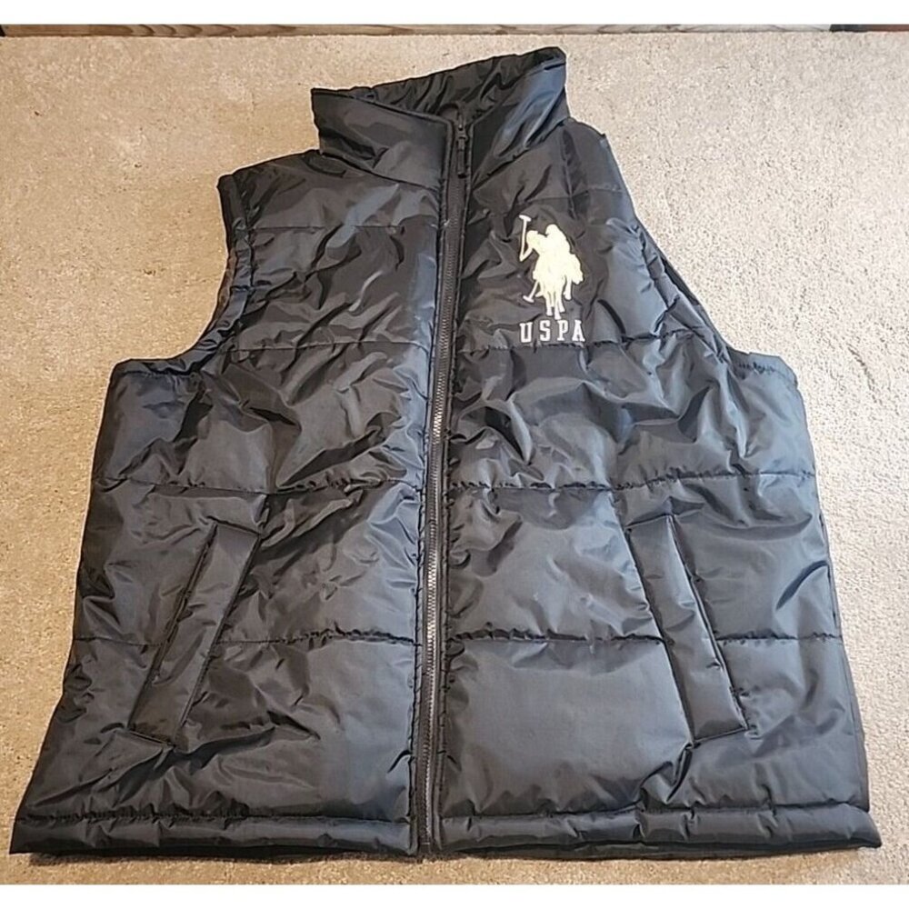 U.S. POLO ASSN MEN'S PUFFER VEST WITH LARGE WHITE LOGO BLUE COLOR SIZE LARGE